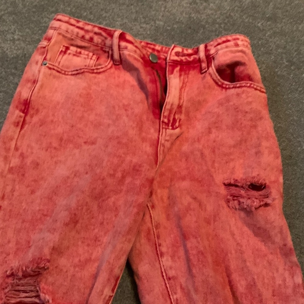 pink jeans